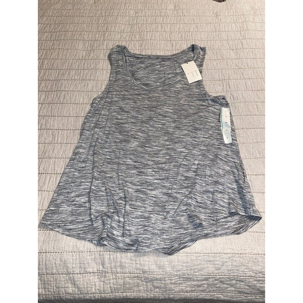 NWT tank top Medium